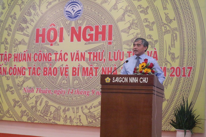  Thứ trưởng Nguyễn Minh Hồng phát biểu khai mạc Hội nghị. Nguồn: Bộ TT&TT

