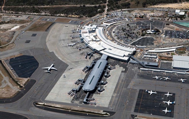 Sân bay Perth, Australia bị tin tặc Việt Nam tấn công mạng.
