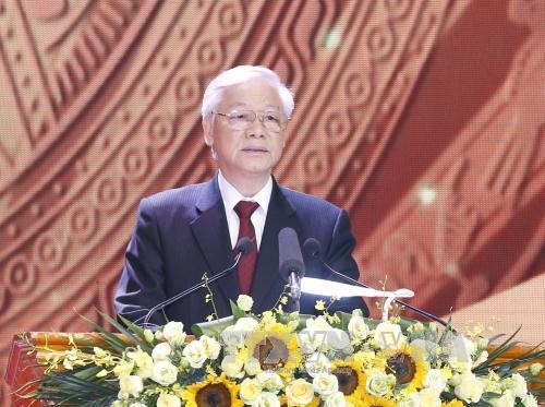 Tổng Bí thư Nguyễn Phú Trọng phát biểu tại Lễ tuyên dương điển hình tiên tiến toàn quốc năm 2017. Ảnh: Doãn Tấn/TTXVN