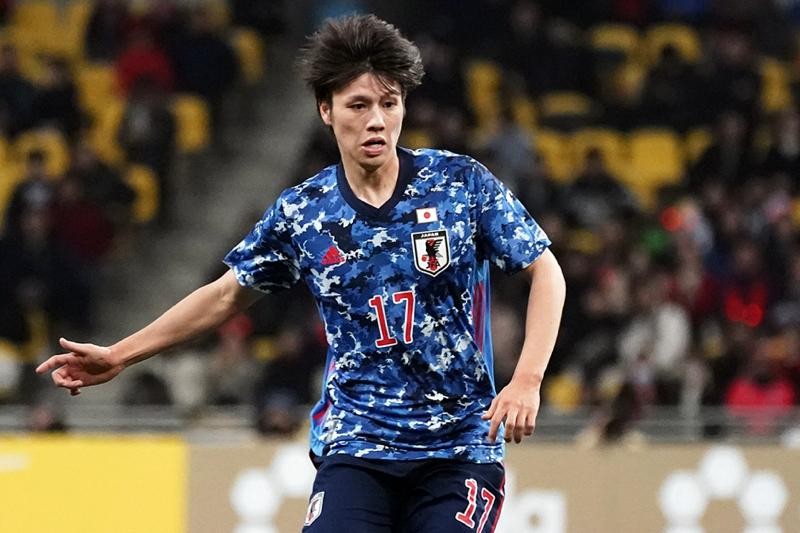 Ao Tanaka thuộc tốp 5 cầu thủ trẻ đáng xem nhất tại vòng loại thứ 3 World Cup 2022 khu vực châu Á. Ảnh CNN