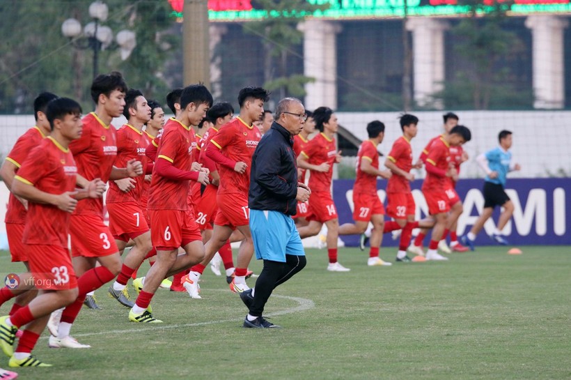 Mục tiêu của thầy, trò HLV Park Hang-seo lúc này là làm sao có điểm trước các đội thủ mạnh. Ảnh VFF.