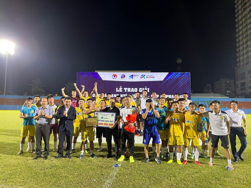 CLB Hòa Binh- Đồng giải Nhất, giải bóng đá hạng Nhì 2022. Ảnh VFF