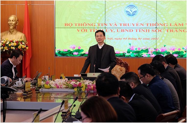Bộ trưởng Nguyễn Mạnh Hùng phát biểu tại buổi làm việc. Ảnh MIC