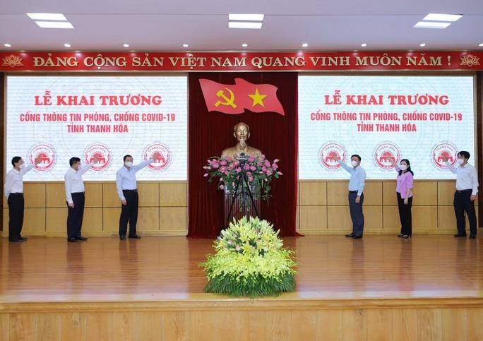  Lãnh đạo tỉnh Thanh Hóa thực hiện nghi thức khai trương