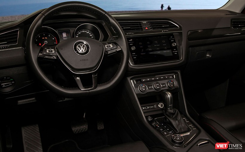 Nội thất của VW Tiguan Allspace dù chưa đạt đến độ cao cấp nhưng chất lượng xây dựng đã đạt sự tinh tế cao.