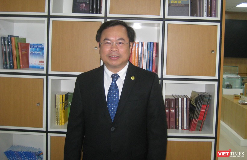 TS Vương Quốc Thắng - Giám đốc Trung tâm Chuyển giao Tri thức và Hỗ trợ Khởi nghiệp, ĐHQG Hà Nội.
