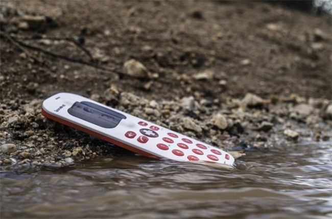 nhiều mẫu điện thoại ngày nay có khả năng kháng nước kháng bụi
