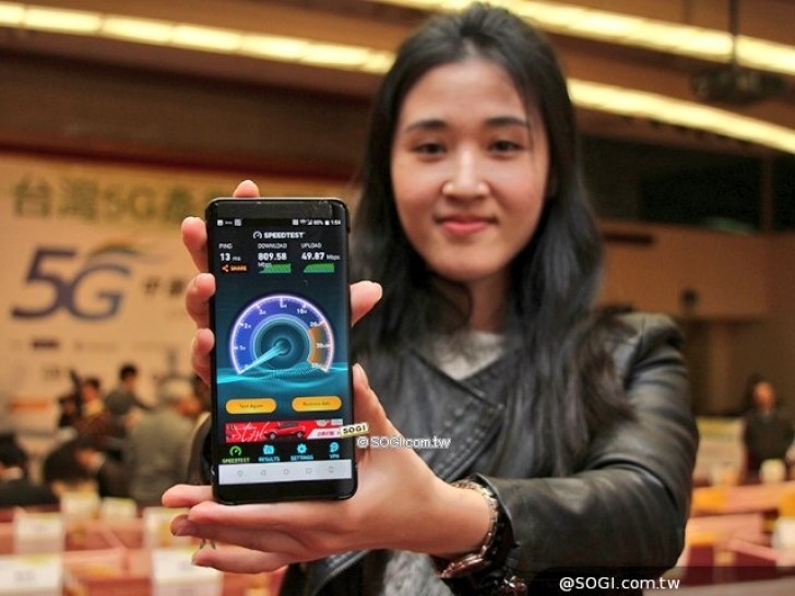 HTC U12 lộ diện trong một sự kiện về công nghệ 5G tại Đài Loan (ảnh: sogi.com.tw)