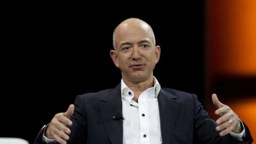 Tỷ phú Jeff Bezos (ảnh: dnaindia)