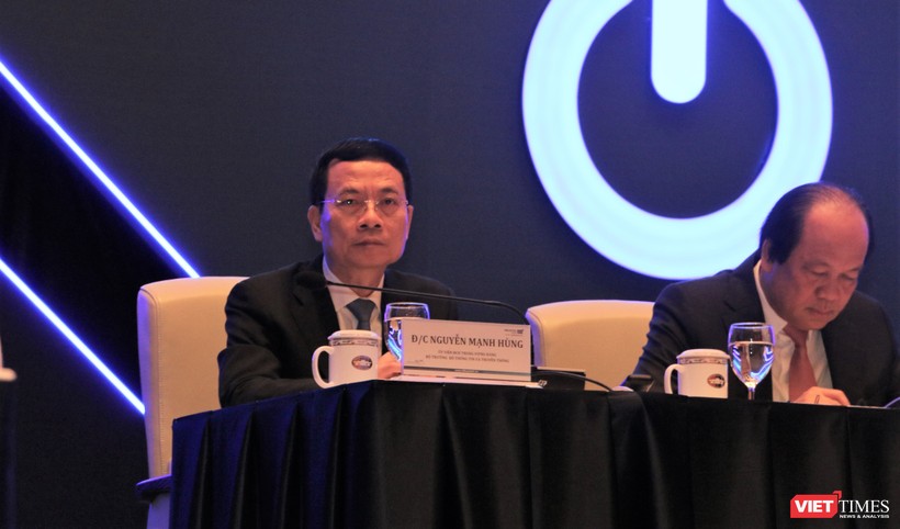 Bộ trưởng Bộ Thông tin và Truyền thông Nguyễn Mạnh Hùng tại Diễn đàn cấp cao về Công nghiệp 4.0