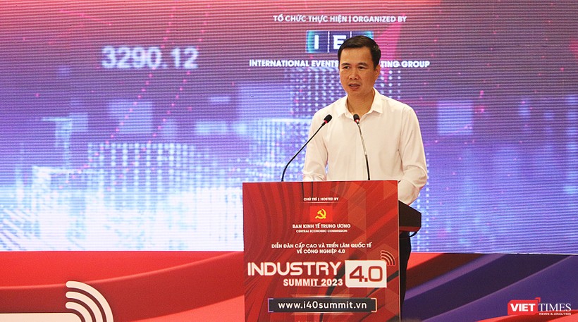 Thứ trưởng Bộ Khoa học và Công nghệ Bùi Thế Duy chia sẻ về thực trạng phát triển AI tại Việt Nam tại Diễn đàn cấp cao về Công nghiệp 4.0 (Industry 4.0 Summit 2023)