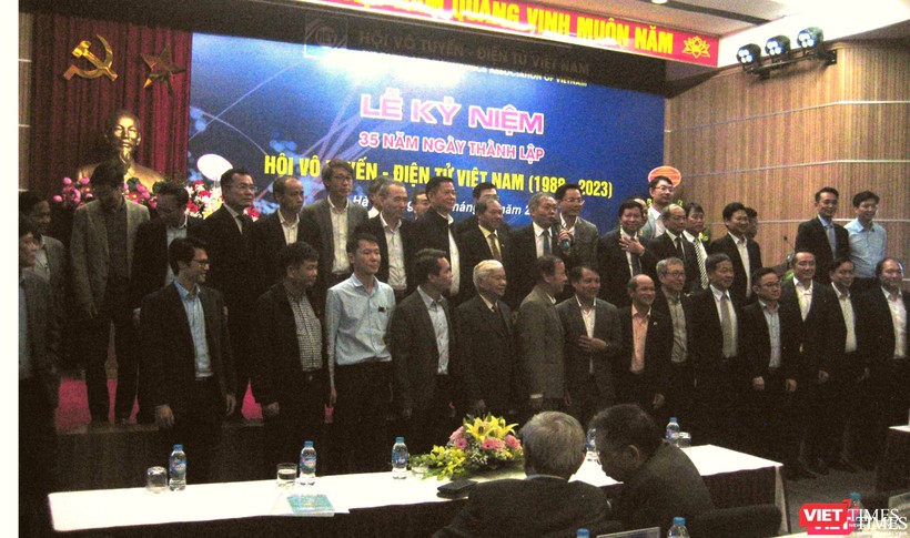 Phát triển nguồn nhân lực công nghiệp bán dẫn là nhiệm vụ quan trọng nhất của Ban chấp hành nhiệm kỳ VIII Hội Vô tuyến Điện tử Việt Nam