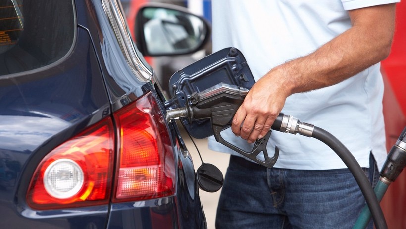 Những yếu tố giúp tài xế ô tô tiết kiệm nhiên liệu
