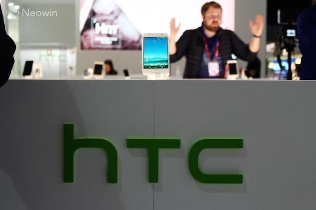 HTC sẽ không từ bỏ mảng điện thoại thông minh