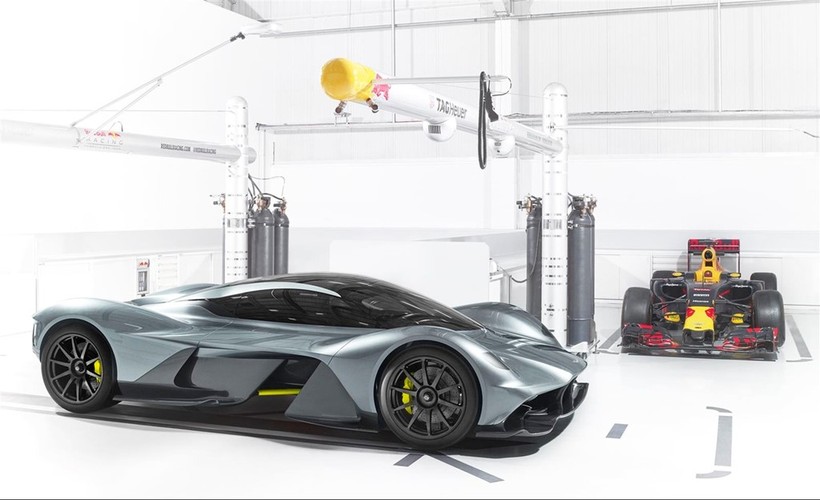 Siêu phẩm hợp tác giữa Aston Martin và Re Bull Racing.