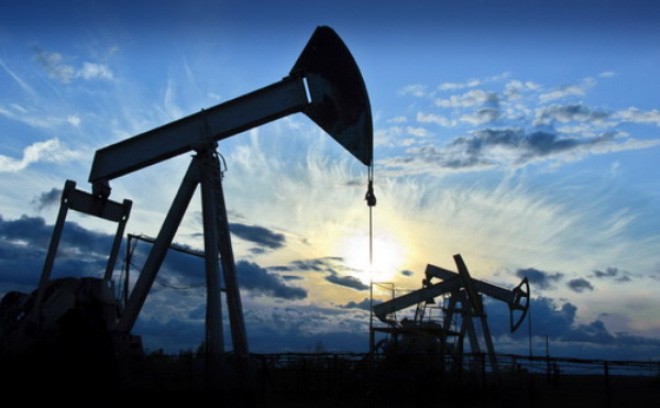 Giá dầu tiếp tục rớt thảm