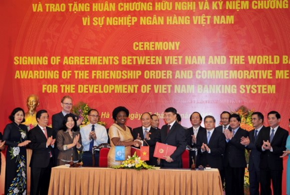 Lễ ký hiệp định có sự chứng kiến của Thủ tướng Nguyễn Xuân Phúc.