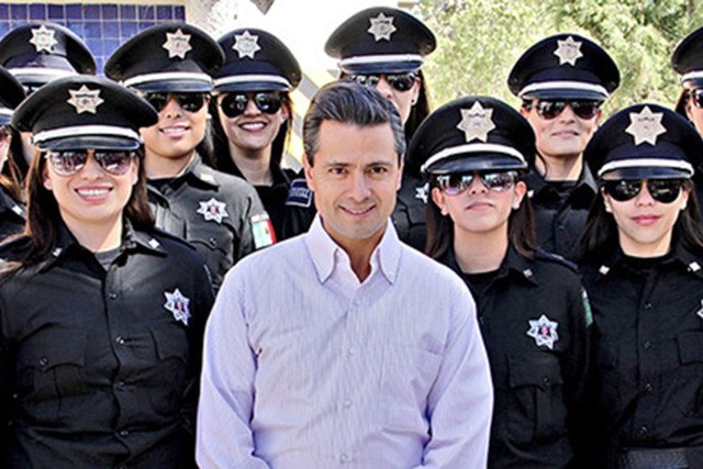 Video: Mexico giải tán đơn vị cảnh sát nữ “gợi cảm nhất thế giới“