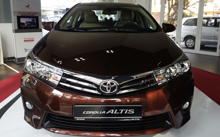 Toyota Việt Nam đã giảm giá mạnh với mẫu xe Altis