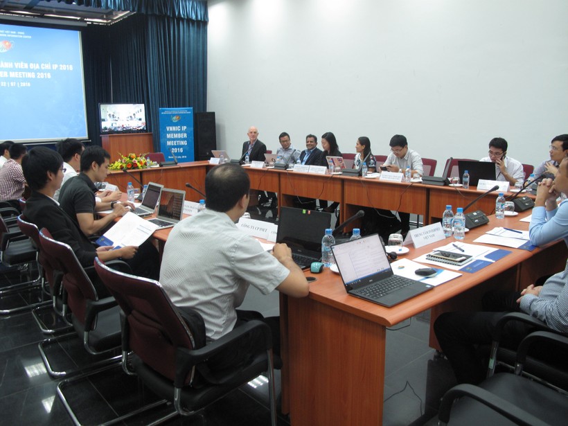 Hội nghị giao ban thành viên địa chỉ năm 2016 được tổ chức tại Hà Nội, kết hợp 2 điểm cầu trực tuyến tại Đà Nẵng và TP.HCM.