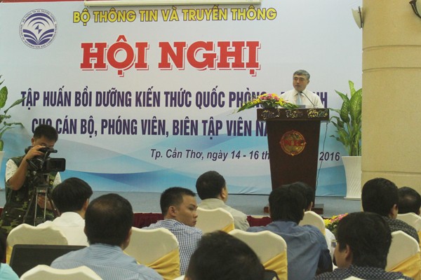 Thứ trưởng Nguyễn Minh Hồng phát biểu tại Hội nghị
