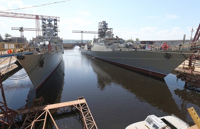Hai chiến hạm Gepard 3.9 thứ 3 và 4 của Việt Nam tại xưởng đóng tàu M. Gorky ở Zelenodolsk (CH Tatarstan). Một chuyên gia hải quân Nga cho rằng lớp tàu chiến Gepard 3.9 đóng cho Việt Nam sẽ không được trang bị hệ thống tên lửa Klub uy lực của Nga vì nhiều