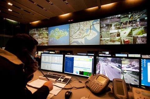 Trung tâm Hệ thống giao thông thông minh Singapore (ITSC) chịu trách nhiệm quản lý từ xa hệ thống giao thông của Singapore và là mô hình hay cho nhiều thành phố tham khảo. Ảnh: duhocvietsing.edu.
