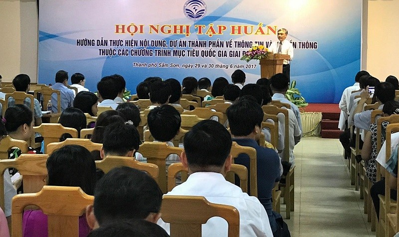 Thứ trưởng Bộ TT&TT Nguyễn Minh Hồng phát biểu khai mạc Hội nghị.