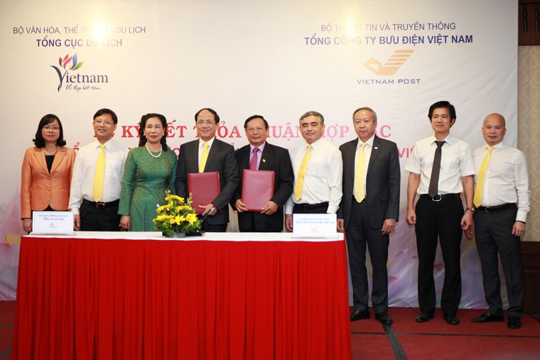Lễ ký thỏa thuận hợp tác giữa Tổng công ty BĐVN và Tổng cục Du lịch.