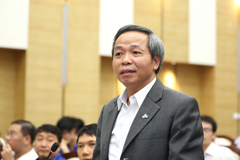 Ông Nguyễn Trung Chính -- Chủ tịch HĐQT, TGĐ 
 CMC phát biểu tại Hội nghị. Ảnh: Thuỳ Liên.