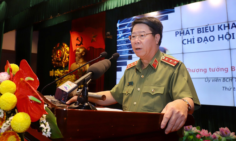 Thứ trưởng Bùi Văn Nam phát biểu tại Hội nghị tuyên truyền, phổ biến Luật An ninh mạng.