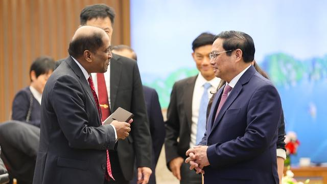 Đại sứ và Giám đốc điều hành Quỹ Temasek nhất trí với những nhận định của Thủ tướng về quan hệ hai nước và các đề xuất hợp tác.