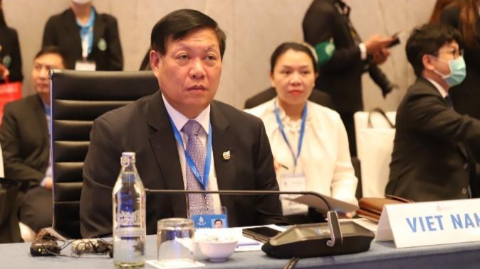 Thứ trưởng Bộ Y tế Đỗ Xuân Tuyên tham dự Hội nghị HLM12.