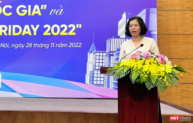 Bà Nguyễn Thị Minh Huyền, Phó Cục trưởng Cục Thương mại điện tử và Kinh tế số, Bộ Công thương