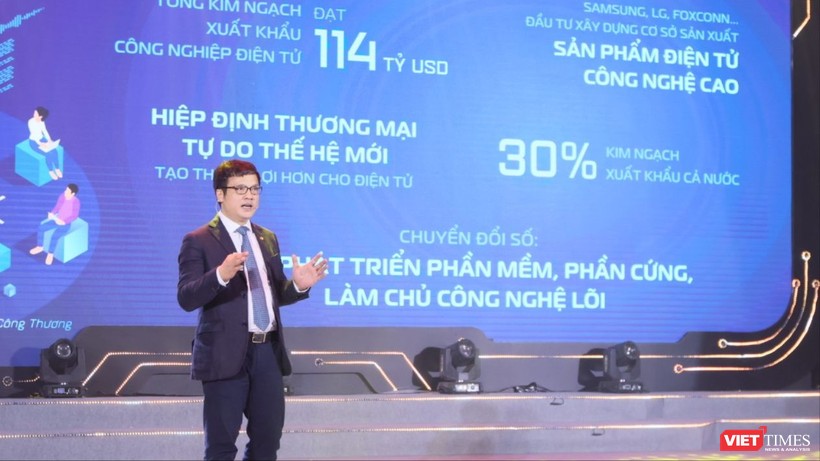 Ông Nguyễn Văn Khoa cho rằng, chip bán dẫn có chức năng như mạch máu trong nền kinh tế và Việt Nam có lợi thế để vươn lên trong ngành vi mạch bán dẫn.