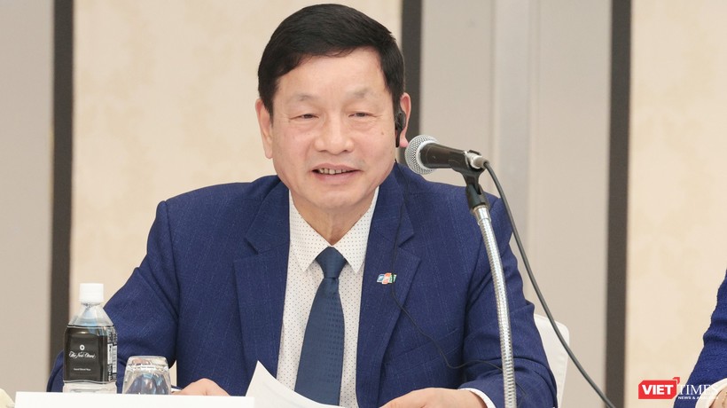 Ông Trương Gia Bình - Chủ tịch HĐQT FPT phát biểu tại Diễn đàn Kinh tế Việt Nam - Nhật Bản 2023.