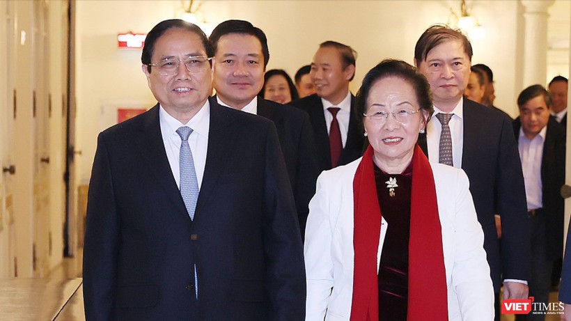 Thủ tướng biểu dương Hội Khuyến học Việt Nam đã nhiệt tình, tâm huyết tổ chức Giải thưởng Nhân tài Đất Việt trong 17 năm qua, đóng góp tích cực trong sự nghiệp khuyến học, khuyến tài của dân tộc.