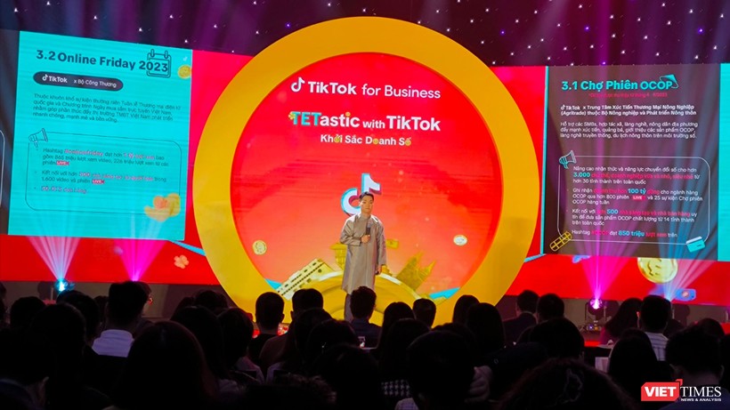Ông Jason Song, Giám đốc Marketing mảng Doanh nghiệp vừa và nhỏ khu vực châu Á - Thái Bình Dương của TikTok nêu quan điểm sắm Tết trực tuyến đã trở thành thói quen mới.