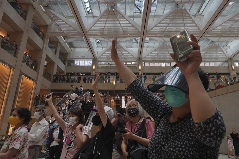 Những người phản đối luật an ninh Hong Kong cho rằng nó là đòn chí mạng đối với quyền tự trị của thành phố này (Ảnh: SCMP)