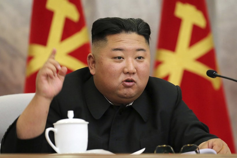 Chủ tịch Triều Tiên Kim Jong-un nói rằng vũ khí hạt nhân của nước ông sẽ giúp ngăn chặn các cuộc chiến tranh trong tương lai (Ảnh: SCMP)