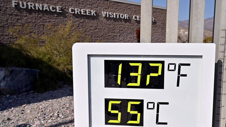 Nhiệt độ tại khu du lịch có thời điểm lên tới 55 độ C (Ảnh: OC)