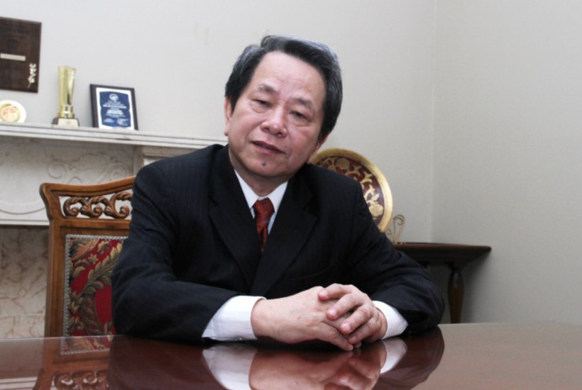Nhà nghiên cứu Nguyễn Trần Bạt