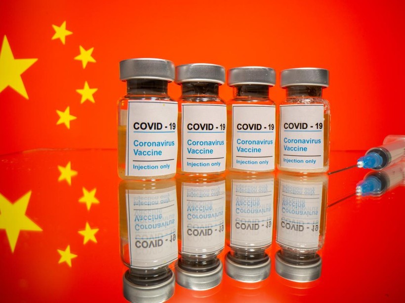 Trung Quốc thúc đẩy sản xuất vaccine tự nghiên cứu trong bối cảnh nguồn cung vaccine COVID-19 trên toàn cầu bị hạn chế (Ảnh: QZ)