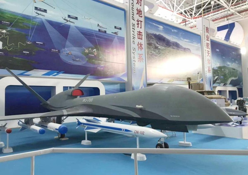 Mẫu drone WJ-700 của quân đội Trung Quốc (Ảnh: Military Machine)