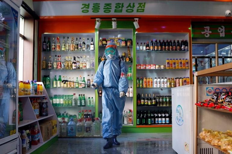 Triều Tiên ghi nhận thêm hơn 18.000 ca "sốt" mới trong đợt dịch COVID-19 (Ảnh: AP)