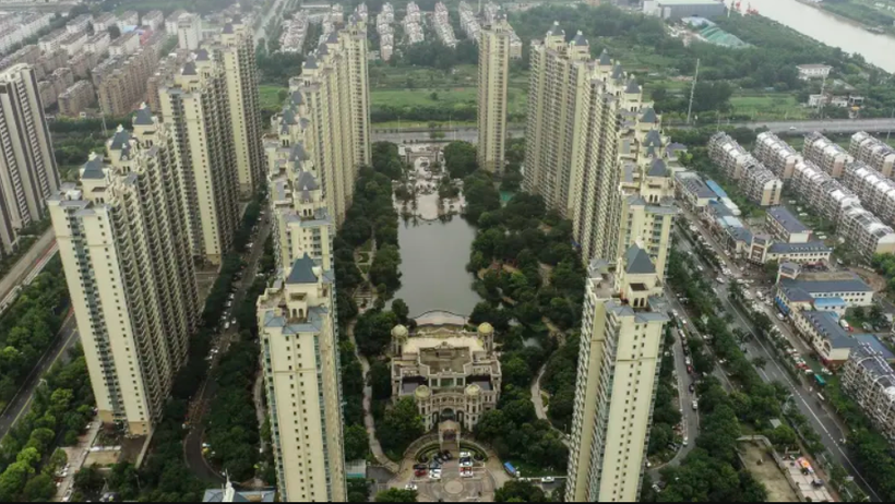 Một khu phức hợp dân cư được xây dựng bởi Evergrande ở Hoài An, Giang Tô, Trung Quốc (Ảnh: CNBC)