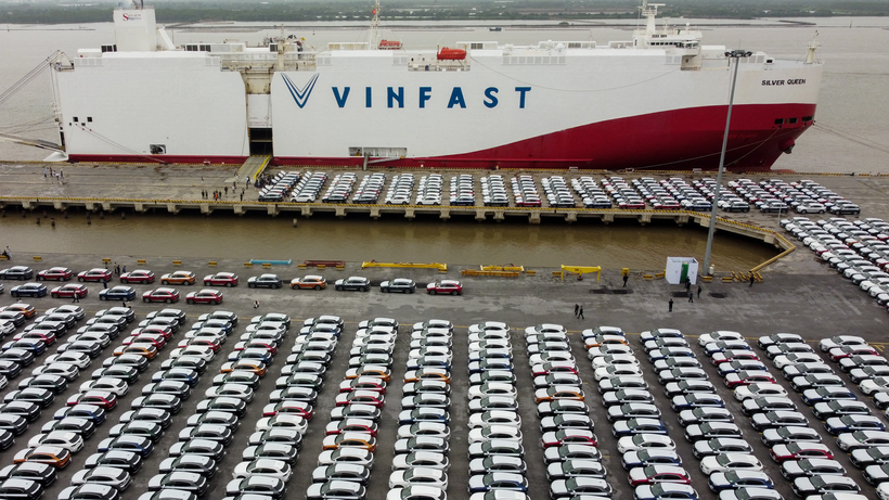 Lô xe Vinfast được vận chuyển từ Hải Phòng sang Mỹ hồi tháng 11/2022 (Ảnh: Reuters)