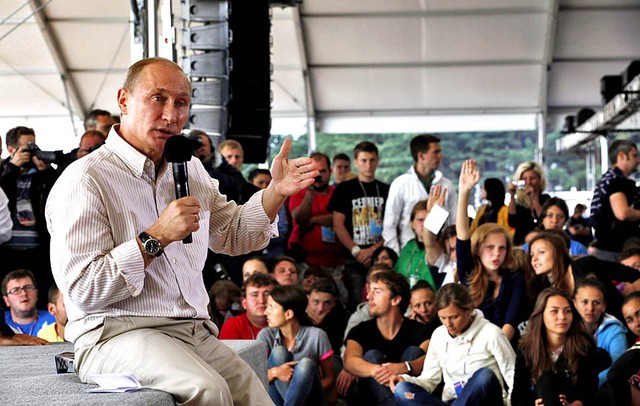 TT V. Putin rất chú trọng đối thoại với người dân