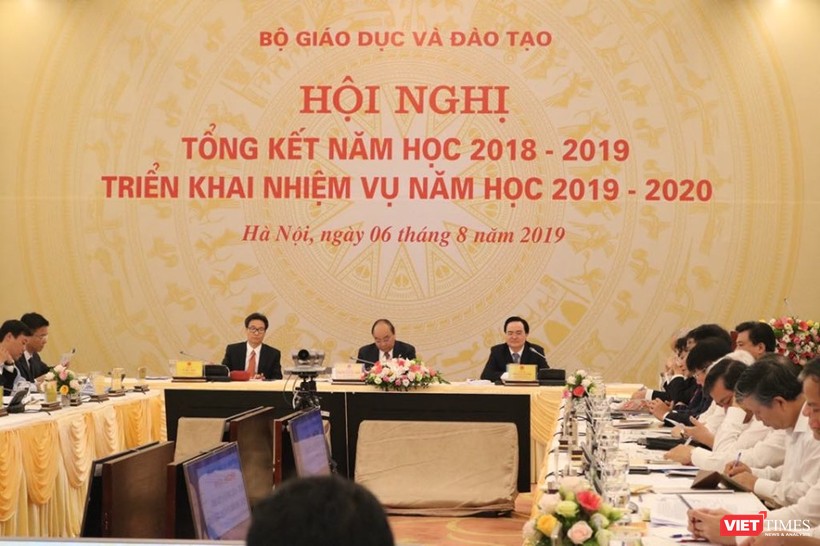 Hội nghị trực tuyến tổng kết năm học 2018-2019 và triển khai nhiệm vụ năm học 2019-2020. Ảnh: Minh Thúy.