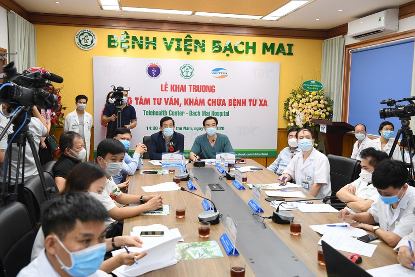 Bệnh viện Bạch Mai khai trương Trung tâm tư vấn khám, chữa bệnh từ xa (Ảnh: Thùy Dương)